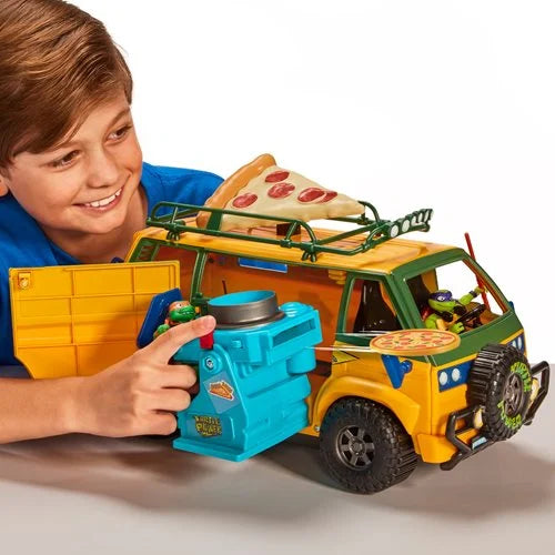 Teenage Mutant Ninja Turtles: Mutant Mayhem Movie PizzaFire Van with Pizza Throwing Action Vehicle